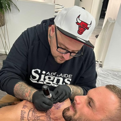 Laz Gein • Mastering Fine Arts from Canvas to Skin 3 March 2025