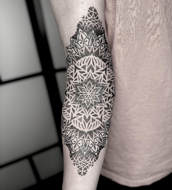 Leonardo Avelar • The Geometric Voice of Brazilian Ink 25 May 2025