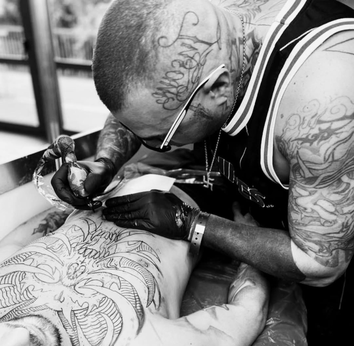 Cino • Visioni Oscure e Blackwork Freehand dall’Italia Cino • Visioni Oscure e Blackwork Freehand dall’Italia 31 July 2025