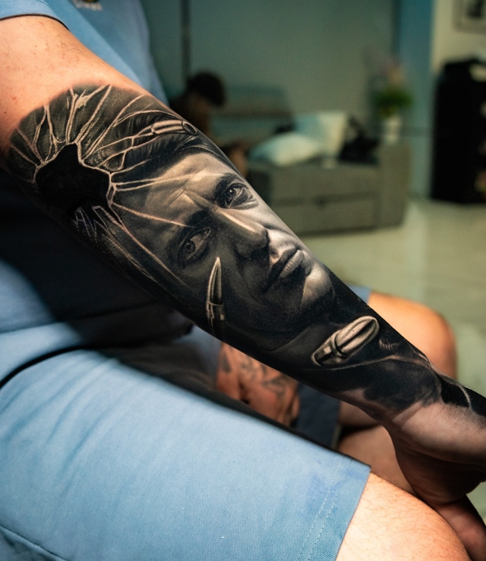 Charly Avila • Bridging Classical Fine Arts and Modern Realism Charly Avila • Bridging Classical Fine Arts and Modern Realism 16 November 2025