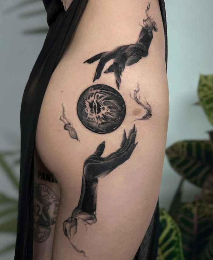 Giulia • Covelli Quiet Power and the Discipline of Ornamental Tattooing Giulia • Covelli Quiet Power and the Discipline of Ornamental Tattooing 14 January 2026