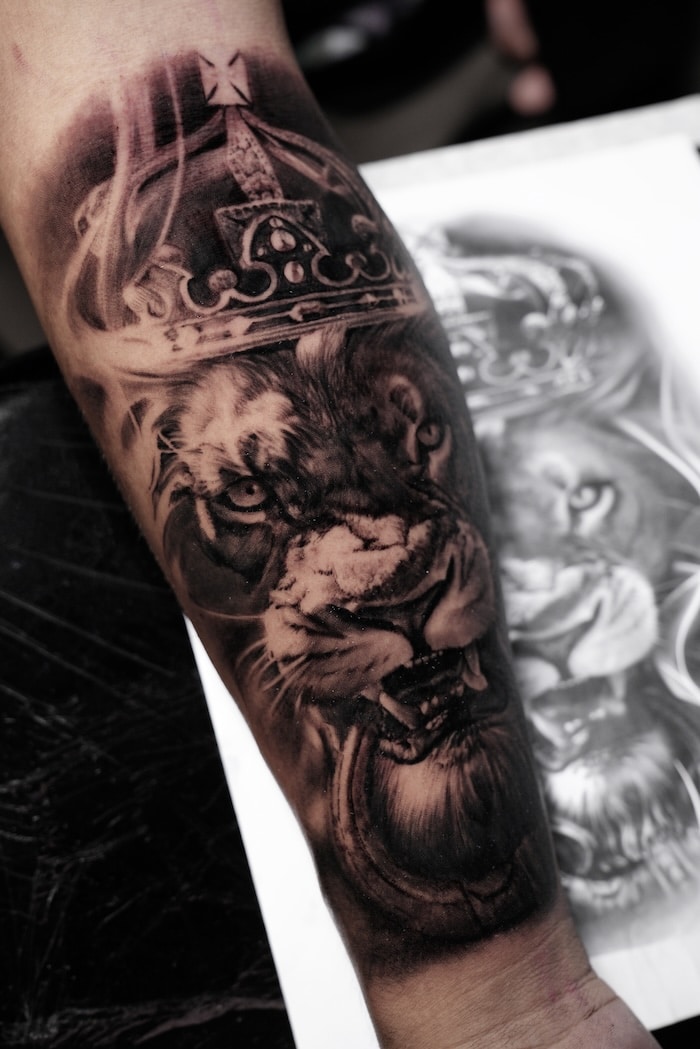 Grigorii Butrin • Black and Grey Realism Without Compromise Grigorii Butrin • Black and Grey Realism Without Compromise 20 February 2026