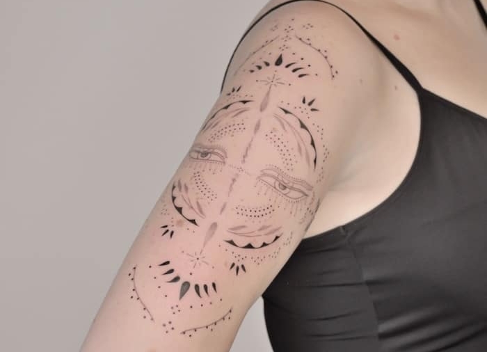 Julia Sakina • Delicate Aesthetics in Fine Line Tattooing Julia Sakina • Delicate Aesthetics in Fine Line Tattooing 22 April 2026